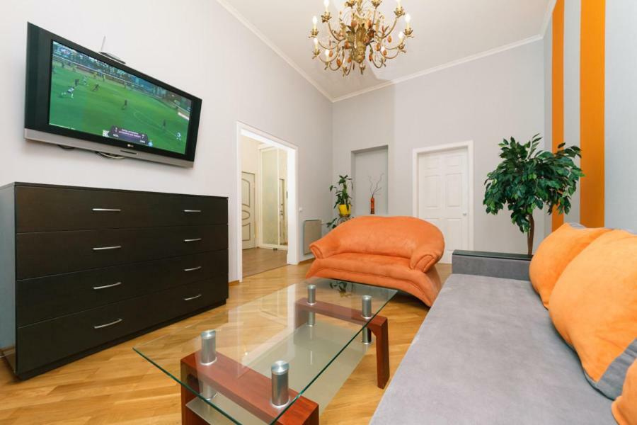 Apartments On Besarabka Kiev Ngoại thất bức ảnh